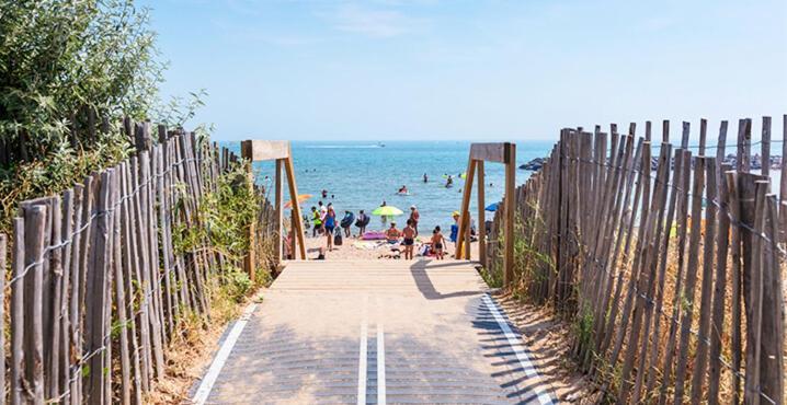 Camping Carabasse Vias Plage. Exterior foto